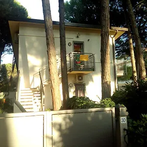 https://appartamento-trifoglio.hotelinveneto.com