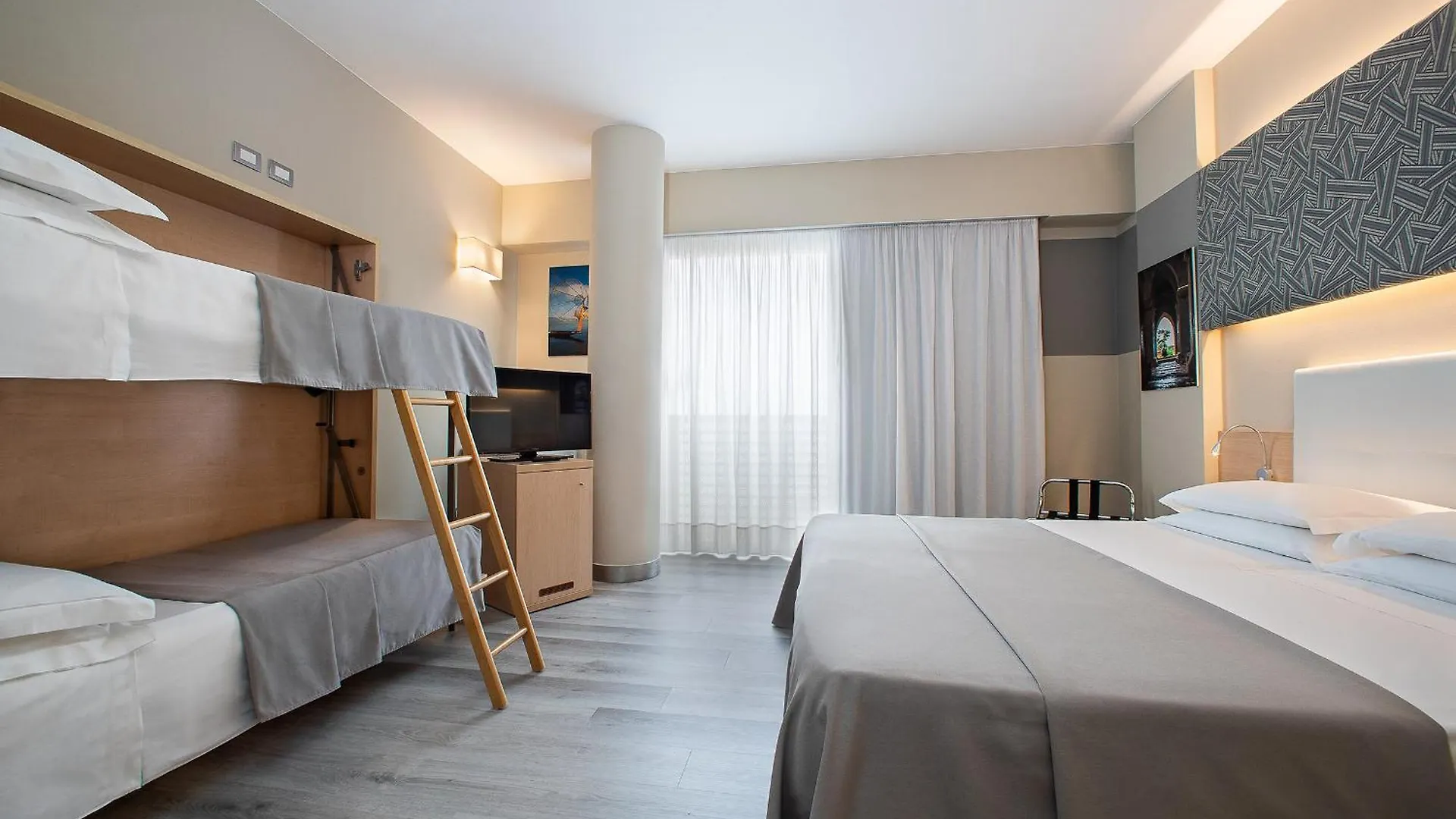 Hotel Rosanna 3 Stelle Superior Lido di Jesolo 3*,  Italy